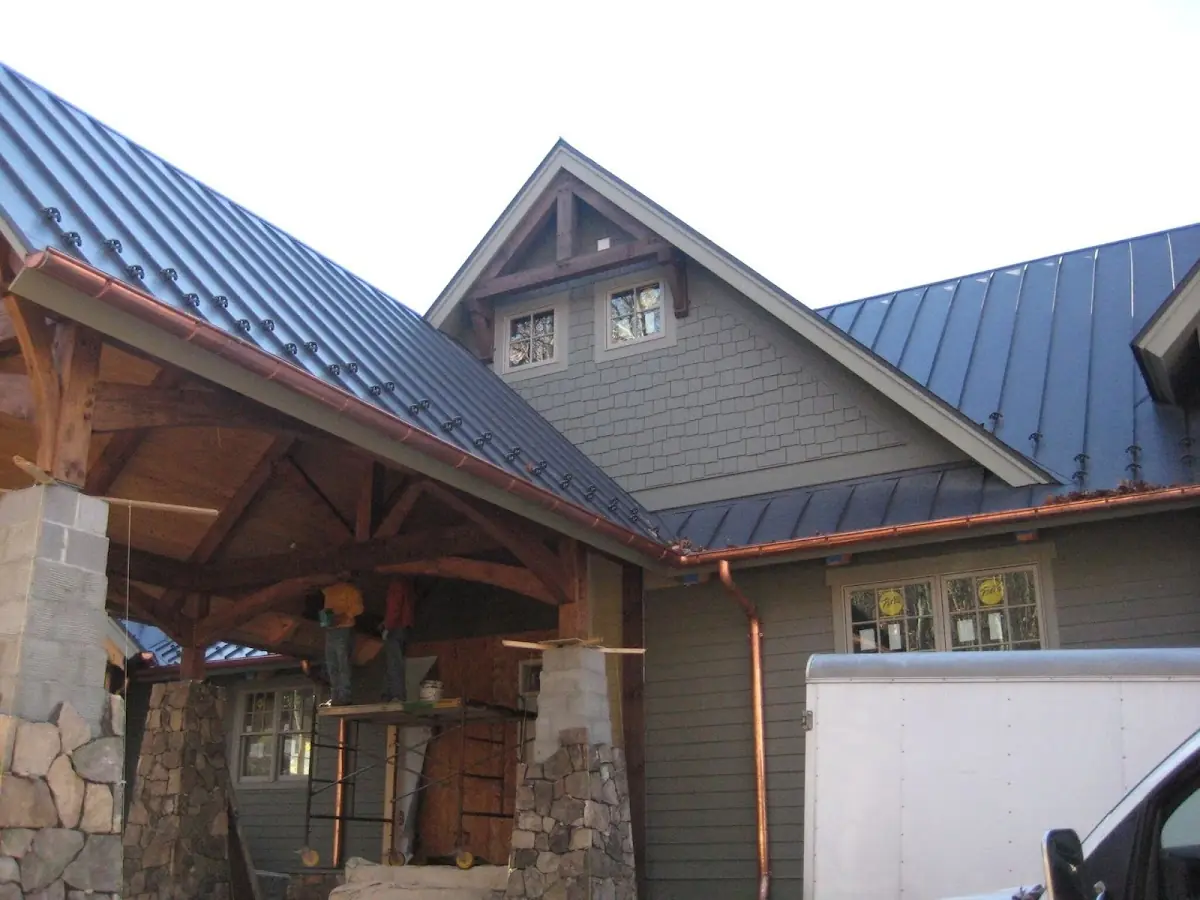 Craftsman Roofing team delivering quality roofing work in Kingsport